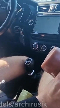 They Found a Pussy on the Road and Fucked It Hard, a Used Slut Covered in Cum