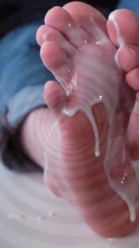 Lick My Feet Pig
