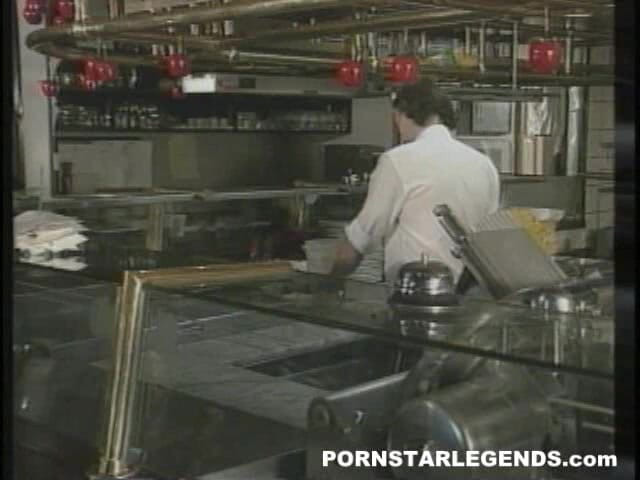 Pornstar Legends: Victoria Paris &amp; Wayne Summers