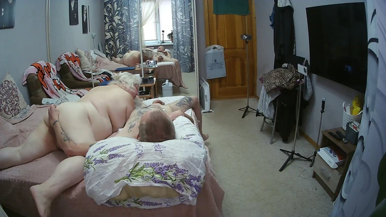 Zona901: My Girlfriend Is Always Ready to Suck My Dick