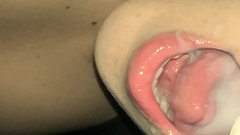 Minhaesposaparaoutro: Prosím, kojte moji manželku