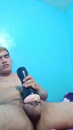 Bisucker: Když jsem sama, šílím v přemýšlení s někým, kdo se mnou...