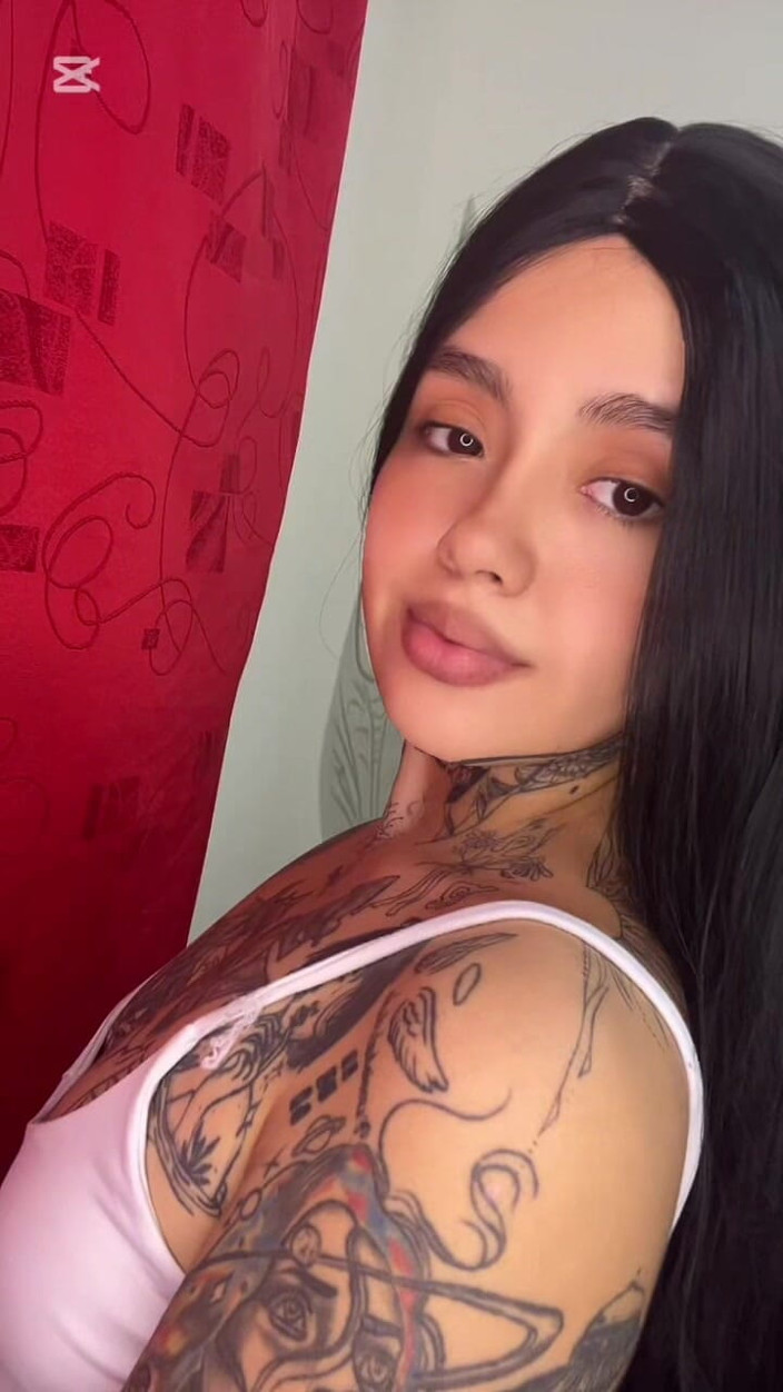 Dalyla: Colombiahada Arrecha Today More Viral