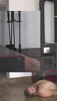 Mistress Natasa Ignores Slave Picture in Picture