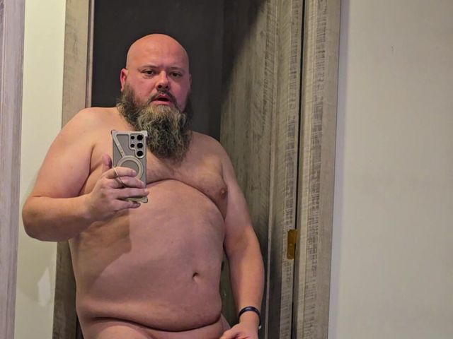 Holiday Masturbation (Big Dave nude)