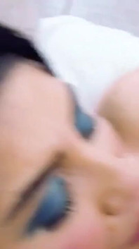 사과를 원하지 않는 발정난 백설공주, 자지 pt 2/2를 원해