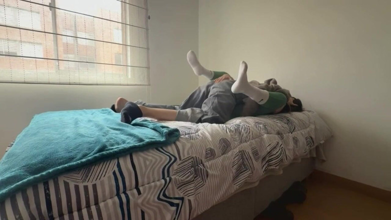 scarlettandc: Betapa lezatnya menyentuh seorang wanita