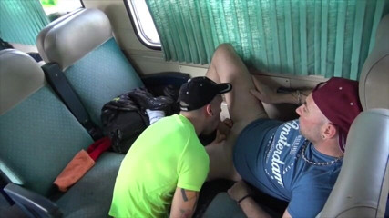 Gaybareback: Трахав без презерватива в поїзді прямий араб