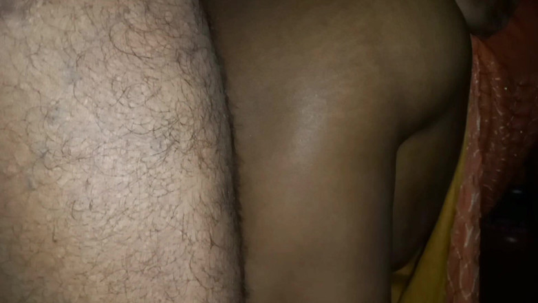 Jocky robin: Unbefriedigte tante nannte mich ihr zuhause, als sie im Kichen...
