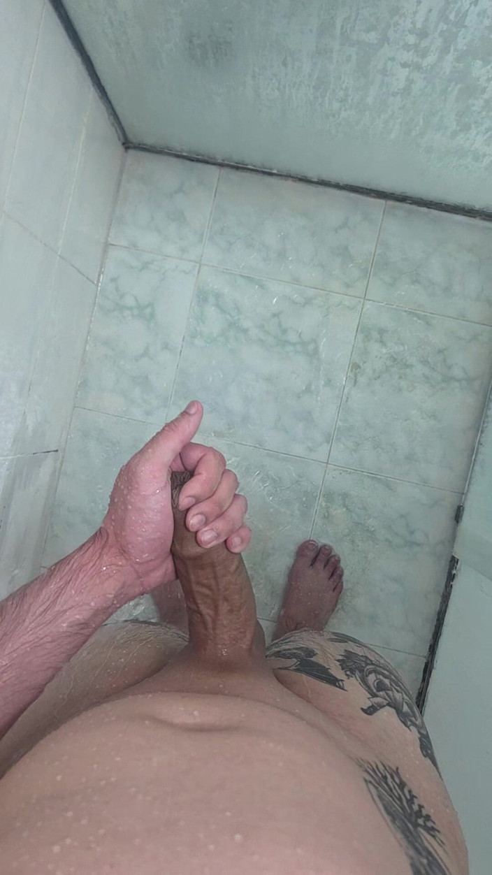 Lkdick8: 나랑 같이 샤워하러 가자