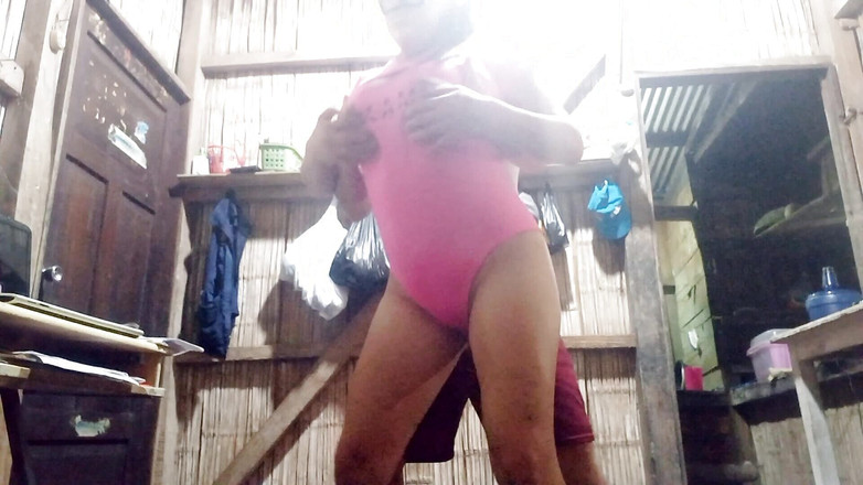 Martin13: Я збираюся здійснити фантазію вітчима! Ексклюзивний секс з великим пенісом вітчима