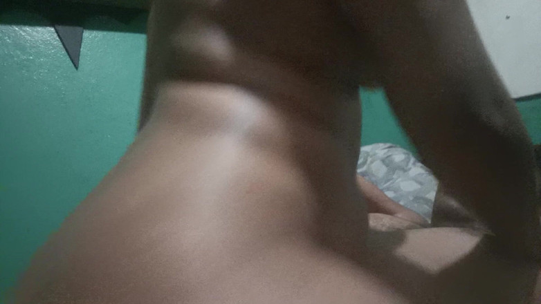 BigassMILF40: 妻がいないときに乗馬する金持ちデカ尻不貞隣人