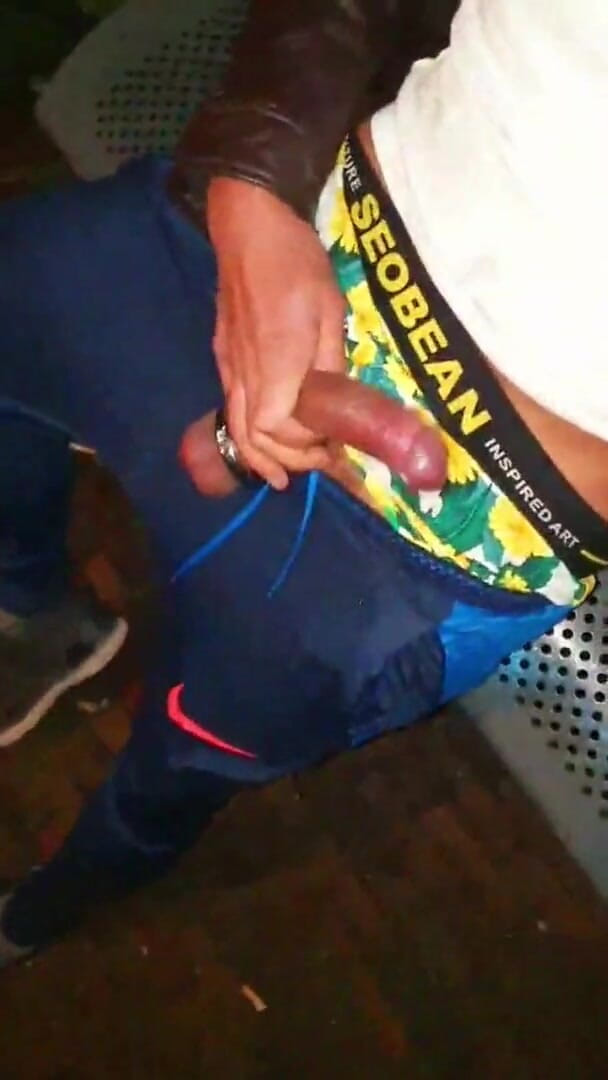 Slutboyben: Slutboyben Cam4 Brainfukked Outdoor Pig Iii Ekshibicjonista