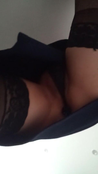 Andrea Travesti Bogota: Transeksüel yürüyor ve kendine dokunuyor