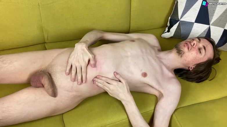 David Marcek: ทําลายท้องของเขาอย่างรุนแรง! กระทืบ กระโดด เตะ ถีบ ชกมวย ค้อน และเสียงแปลก ๆ จากท้อง!