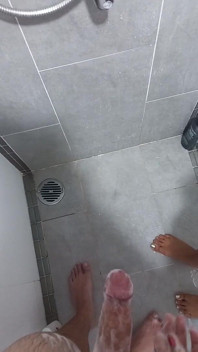 Sinnliche Rote Nägel, Seifiger Dusche-handjob - Langsam Waschen, Rinsen & Sperma in Thumb-index Crevice POV