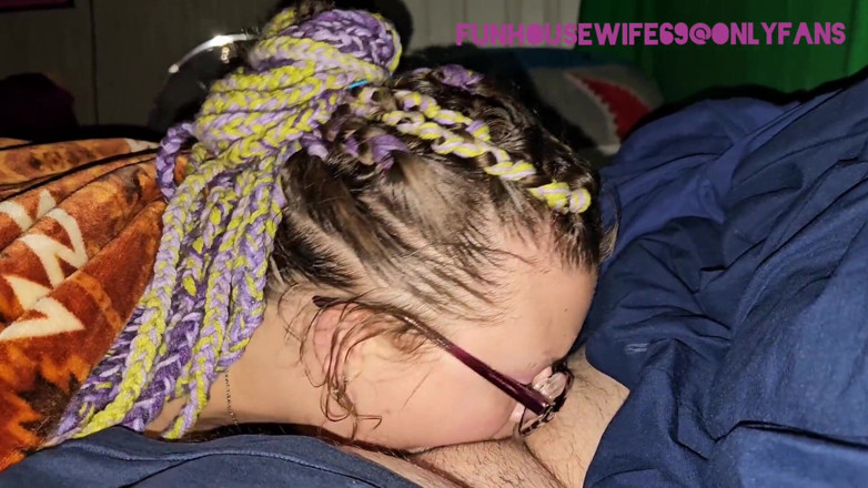 Funhousewife69: Mamada después del trabajo drena sus bolas y traga toda...