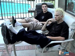 Toegasms: Špinavá zábava s hetero chlapci