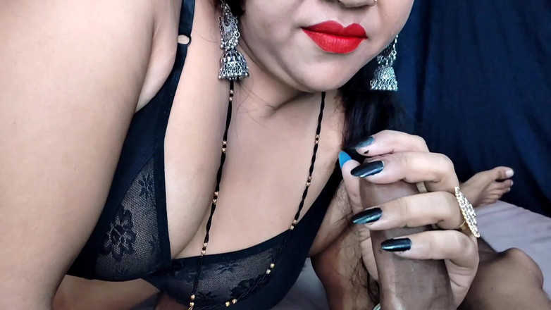 Sexykajalbhabhi: Dopo molto tempo la figliastra troia viene scopata.