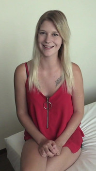 Lara Laravorstellungsvideo