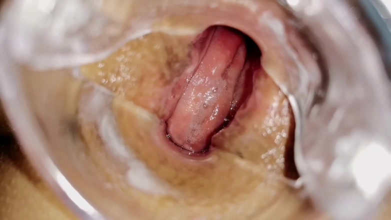 Helena Moeller: Grande buco del culo marrone aperto in primo piano alla...