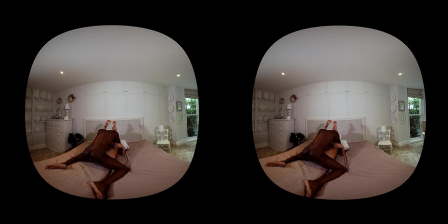 Playhard VR: MILF berambut merah Andi James menggoda jurulatih bola sepak dan...