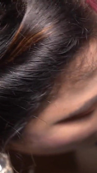 印度新人妻被老公分享给老板！操我的妻子