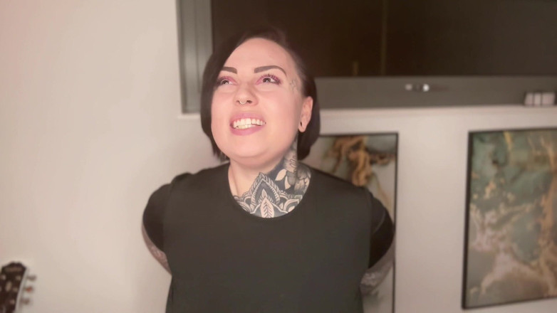 Miss Valentina: Il fidanzato cornuto nella vita reale