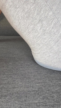Leggings peidando em primeiro plano - fedor explodido direto na sua cara