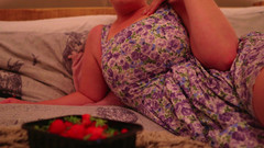 JessieHH: 새엄마와 함께하는 휴가