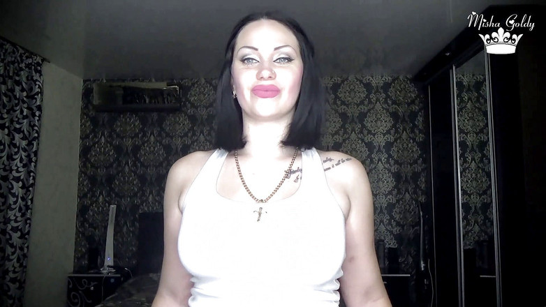 Goddess Misha Goldy: 强壮的肩部肌肉崇拜！像你一样可悲的失败者的运动动机！