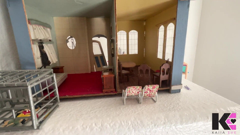 Kaiia Eve: Giganta con tinies gritando y tragándose toda la digestión en...