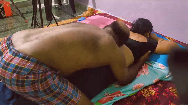 Sexy sindu: Mallu Sindu úžasný sexuální výkon s manželkou