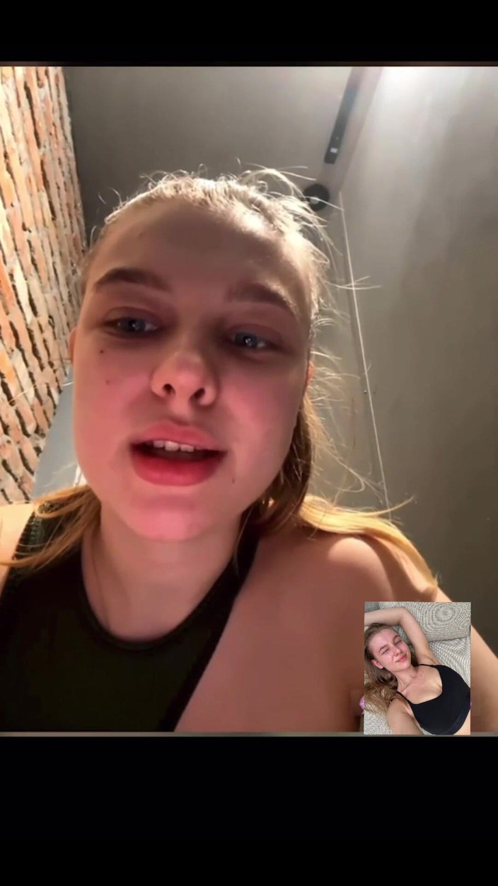 JuiceLussie: Làm tình qua đường lỗ hậu với con cu to