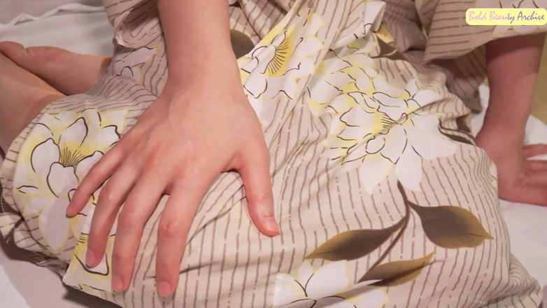 THAT'S WHAT SHE SAID: Asijský anděl 28069