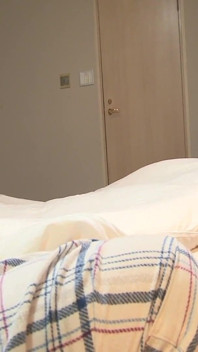 Tchýně: Jsem přitahován k jejímu zralému zadku a připravená na jídlo