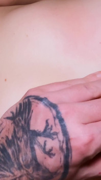 A 18yo Girl Experiences a Powerful Orgasm!