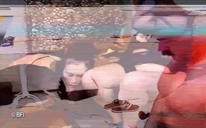 Naughty by nature in Holland: bauni ke saath asurakshit kaamuk seks