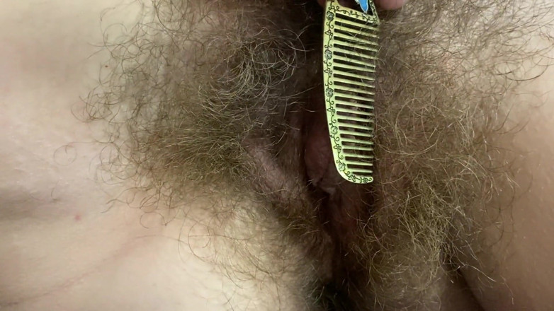 Cuteblonde666: Minha escrava peluda do arbusto
