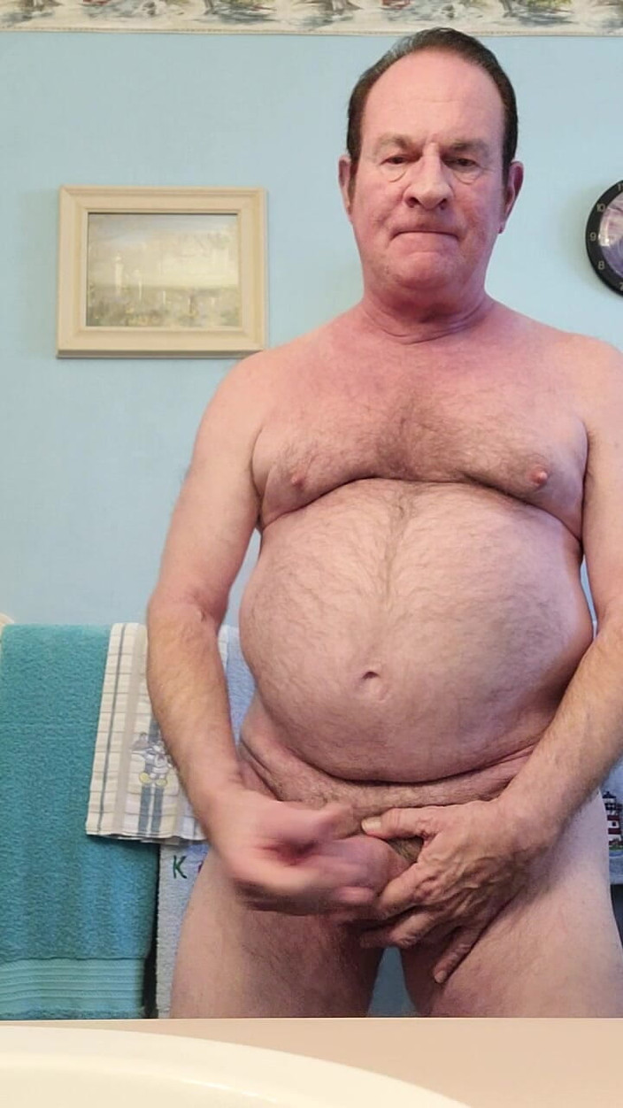 DaddyLNargo: Abofetear polla