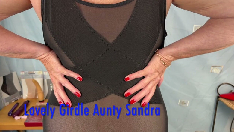 Aunty Sandra vintage girdle queen: Ciocia Sandra Długie Ciało Pas I Ff Vgq66