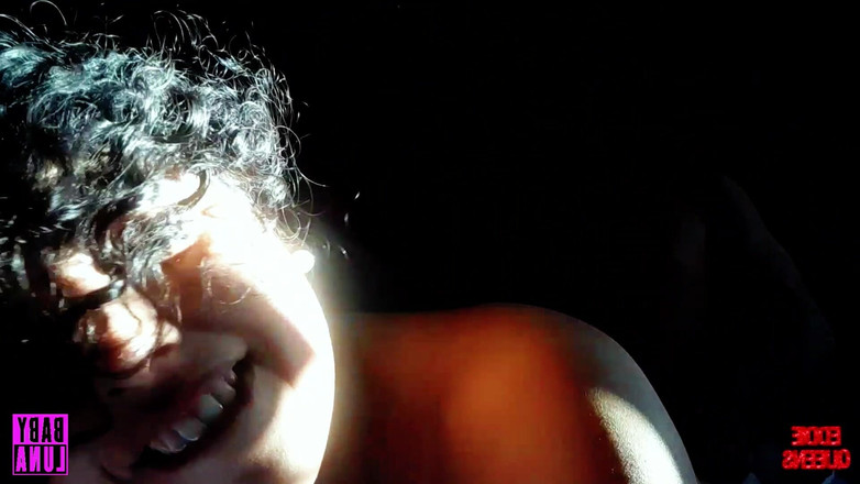 Babyluna939: Ia Menjadi Panas dan Babyluna939 mencuba bikininya dan saya mengongkek...