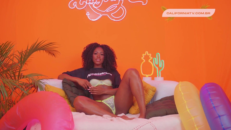 California TV: Iasmin santana: Sommer intim