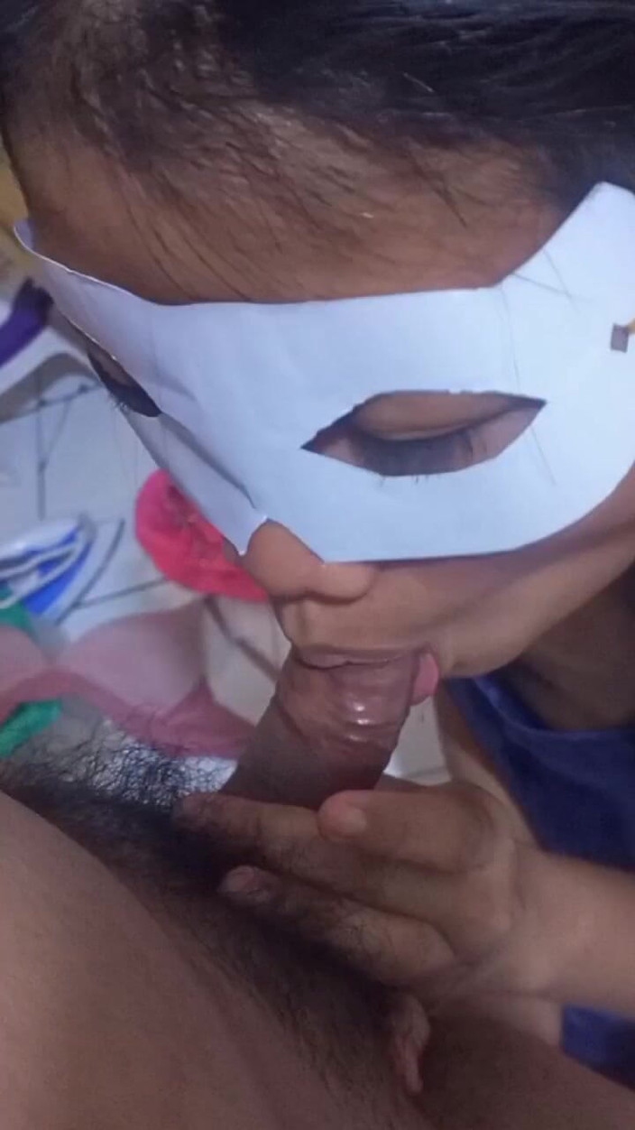 Cocktail sex: Мачехе Энн нужна подушка