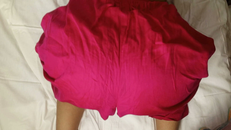 Nadiyabd: Real Bangladeshi Couple Chat &amp; Play - Big Ass &amp; Pussy Spreading Closeup...
