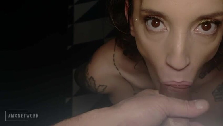 Lena Mia: Kouřím svého nevlastního bratra