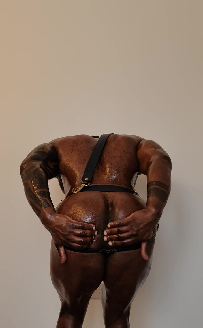 Amadeus: Olej a kůže. Z