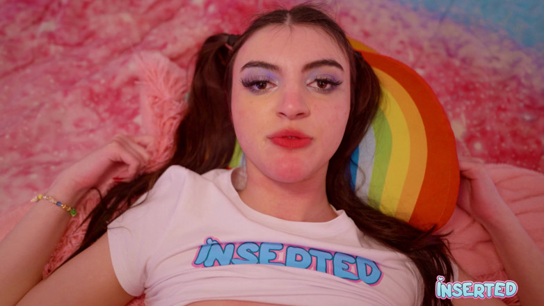 Inserted: 插入的julia james有一个精英的阴户