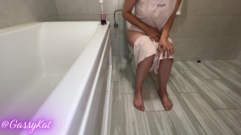 GassyKat: The Daily Toilet Episódio 22
