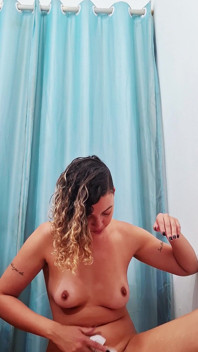 Real Sex Inside a Store Fitting Room with Cumshot on the Face.